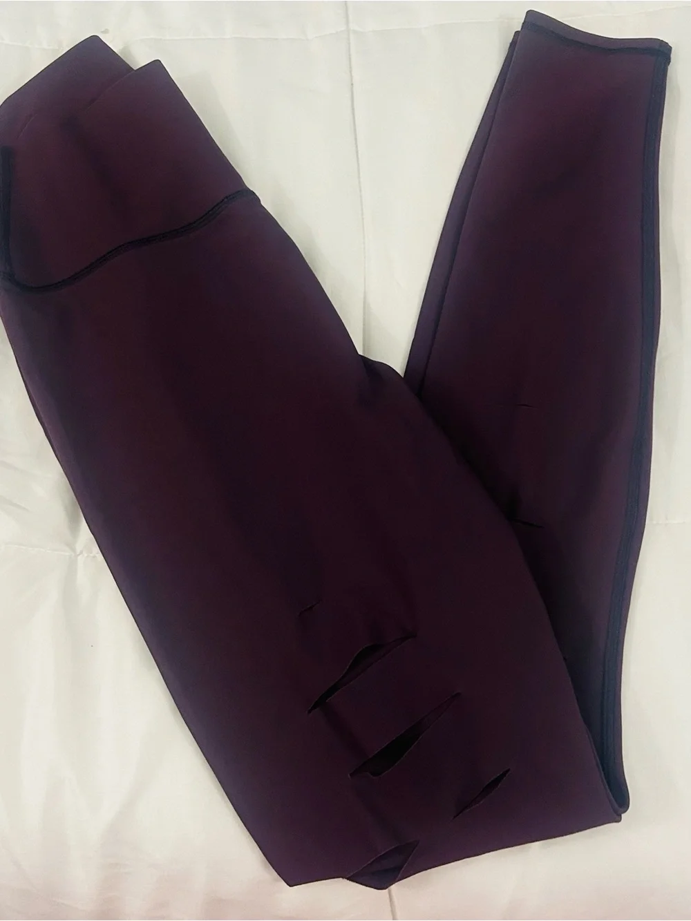 ALO YOGA High -Waist Ripped Leggings - Purple.Size Medium